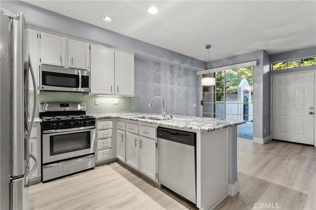 Rancho Santa Margarita, CA 92688,25 Tierra Seguro