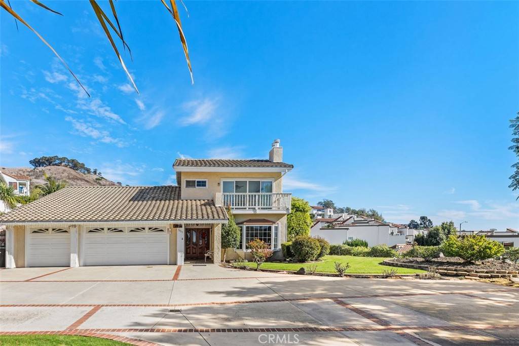 San Clemente, CA 92673,3823 Via Manzana