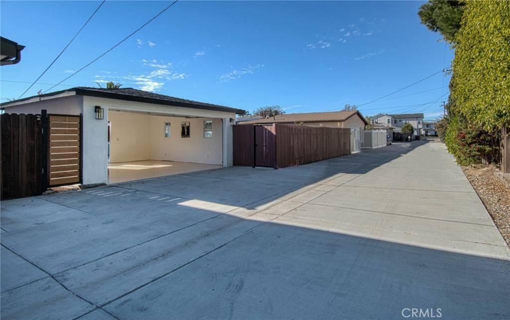 Costa Mesa, CA 92627,322 Cabrillo ST