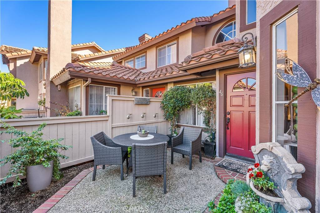 Rancho Santa Margarita, CA 92688,46 Vista Barranca