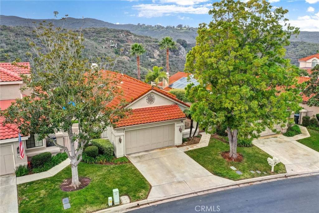 Vista, CA 92084,28836 Vista Valley DR