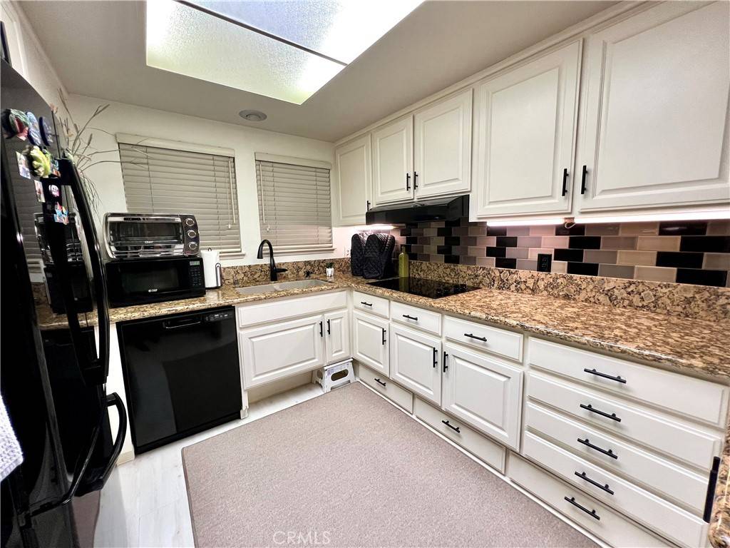 Laguna Woods, CA 92637,896 Ronda Sevilla #N