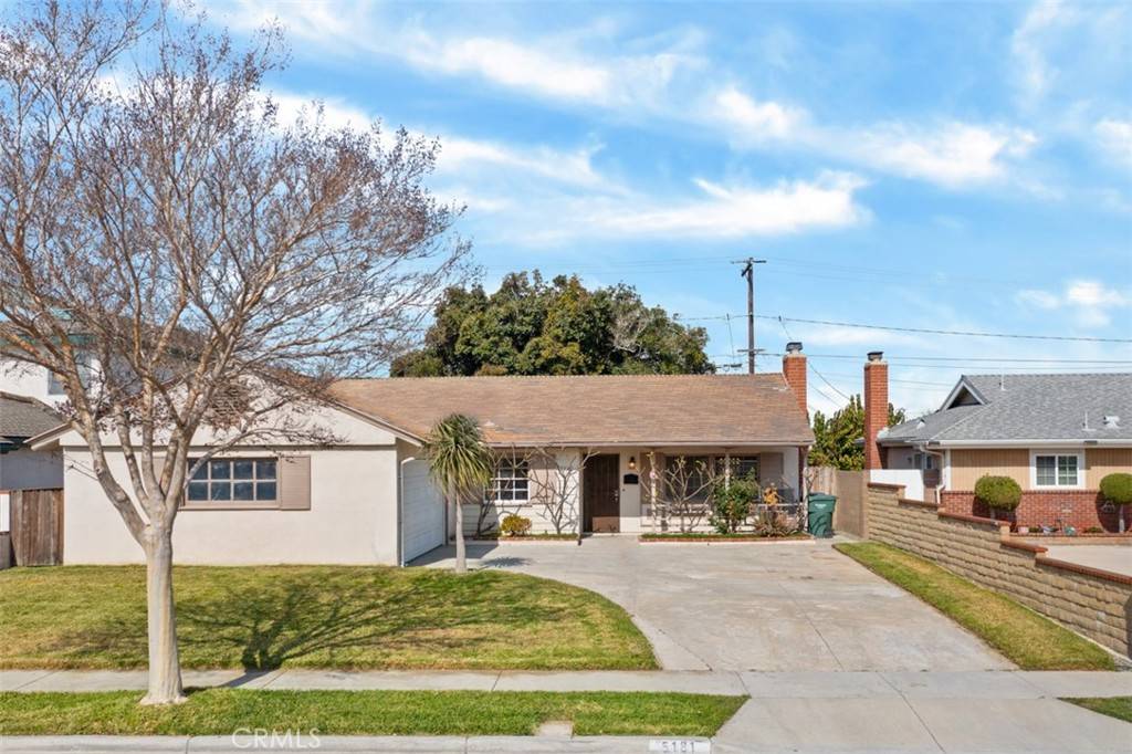 Huntington Beach, CA 92649,5181 Dovewood DR