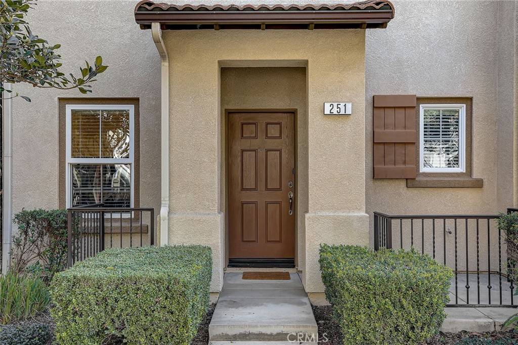 Placentia, CA 92870,251 E Santa Fe CT