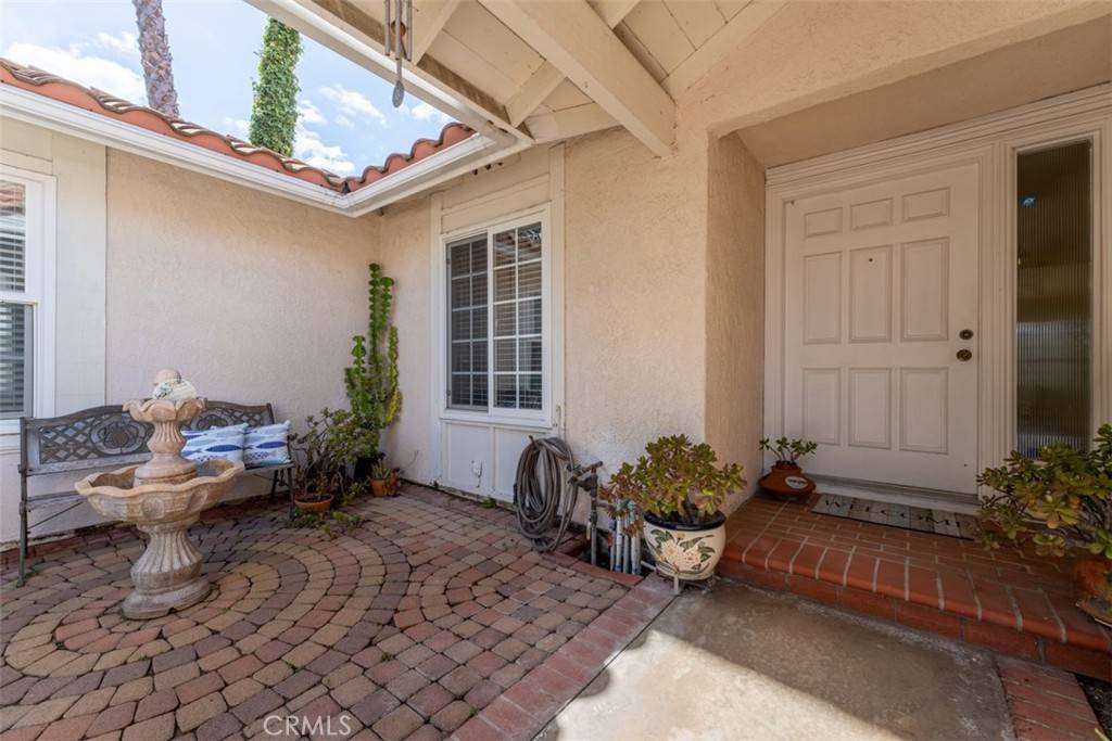 Mission Viejo, CA 92692,28141 Cascabel