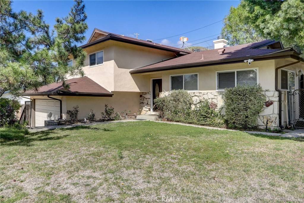 Sylmar, CA 91342,10619 Kurt ST