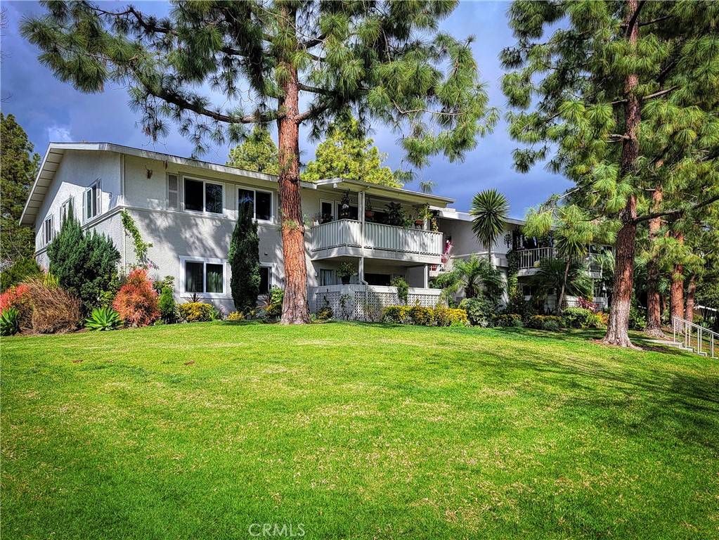 Laguna Woods, CA 92637,363 Avenida Castilla #D