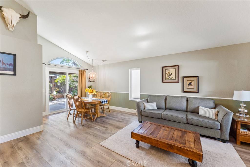 Rancho Santa Margarita, CA 92688,15 Via Jaquima