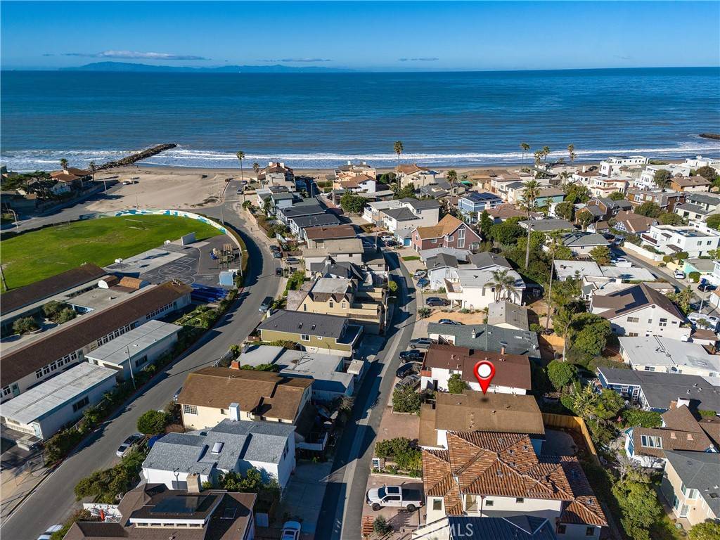 Ventura, CA 93001,1185 Norwich LN