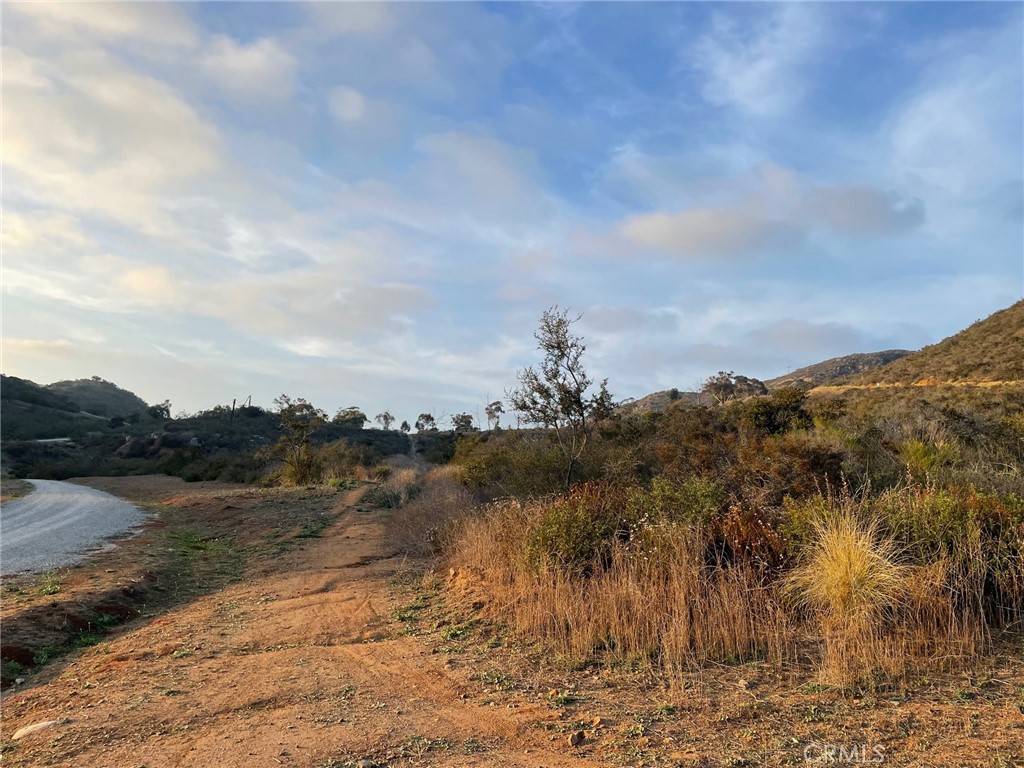 600 Hardell LN Vista, CA 92084