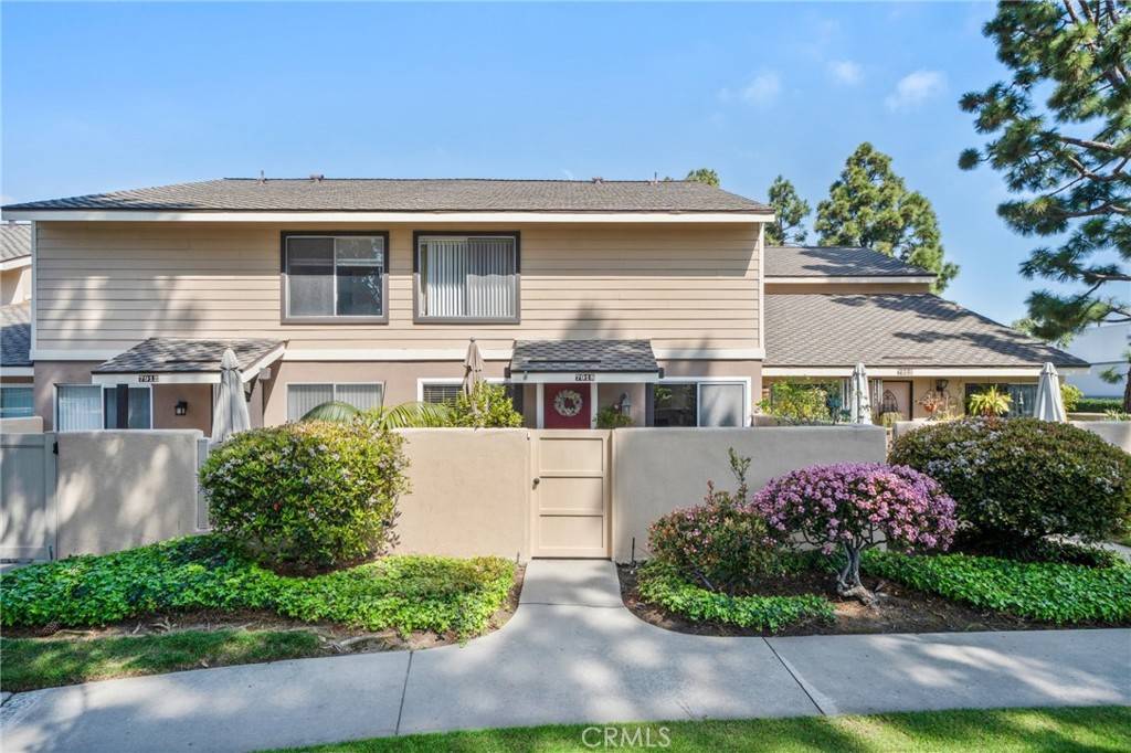 Huntington Beach, CA 92648,7918 Rainbow CIR