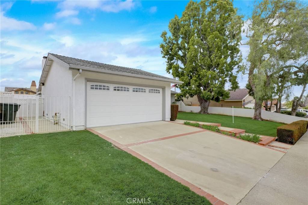 Yorba Linda, CA 92886,4436 Avenida De Las Flores