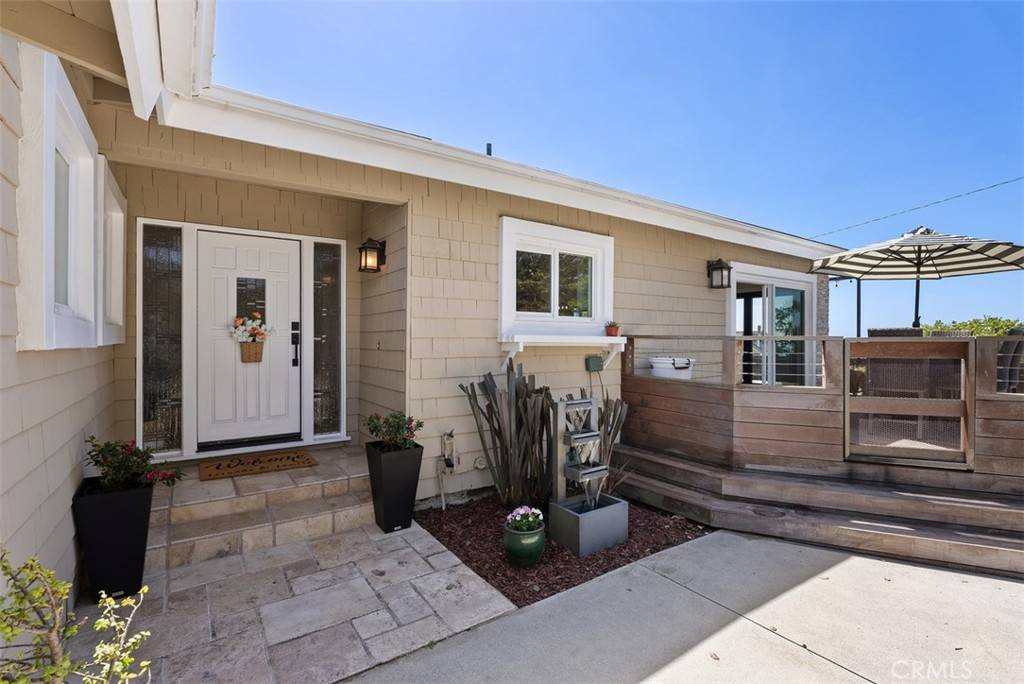 Laguna Beach, CA 92651,2844 Chateau Way