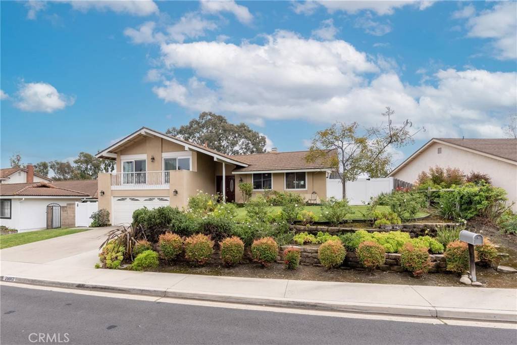 Mission Viejo, CA 92691,25662 Santo Dr