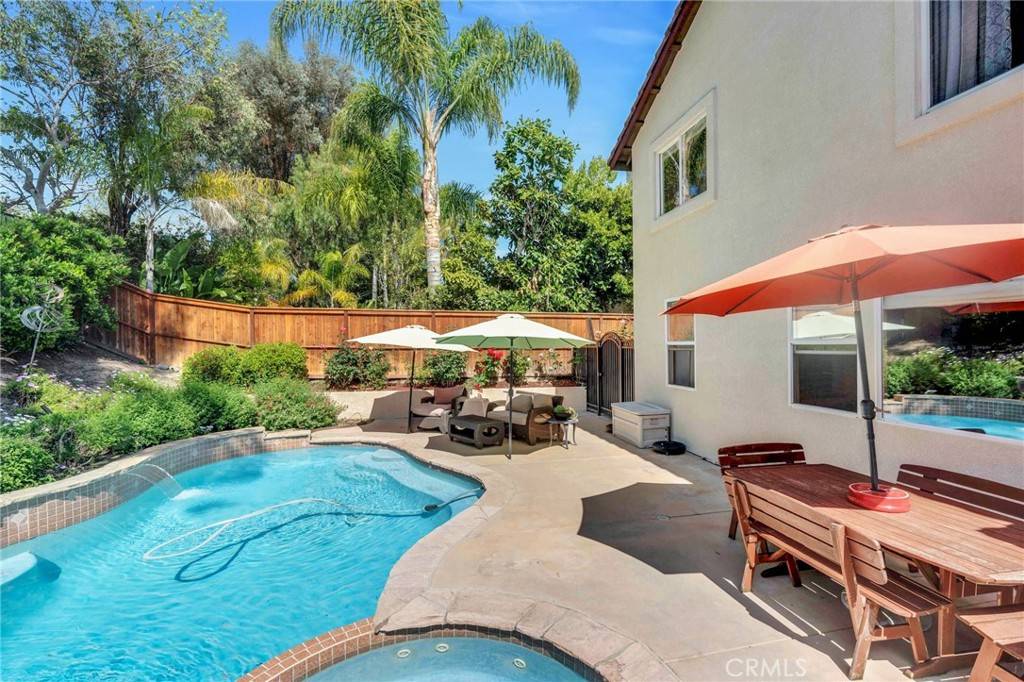 Rancho Santa Margarita, CA 92688,11 Lark DR