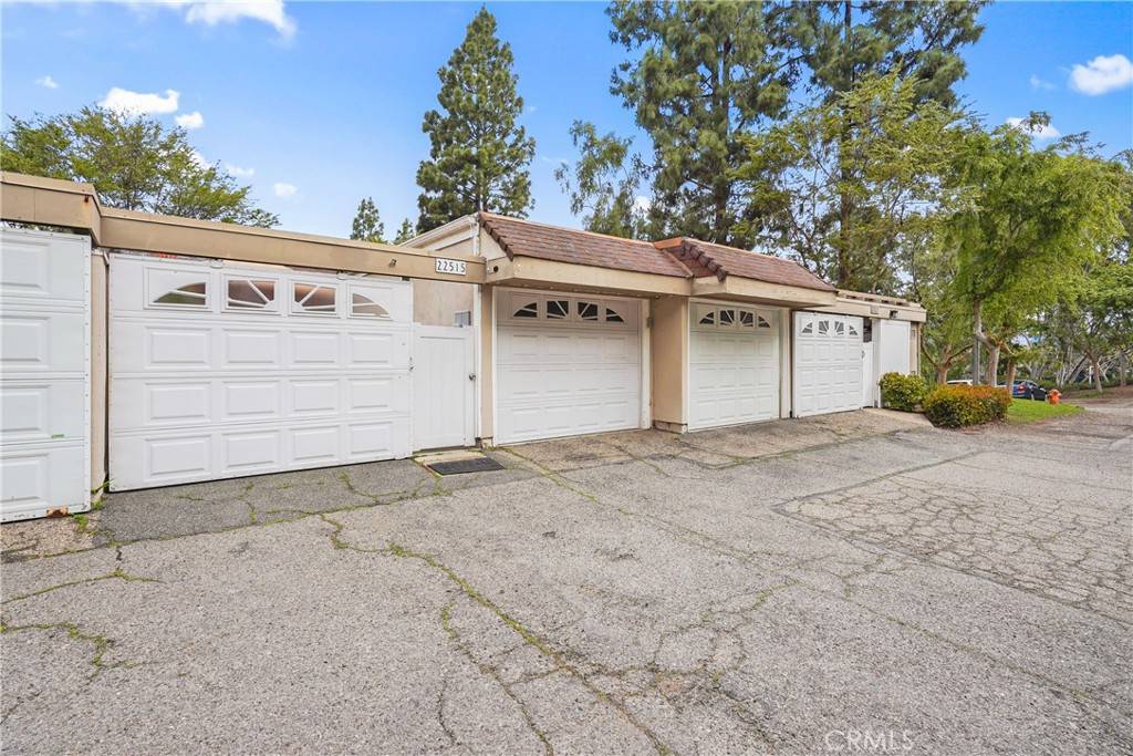 Laguna Hills, CA 92653,22515 Caminito Pacifico #40