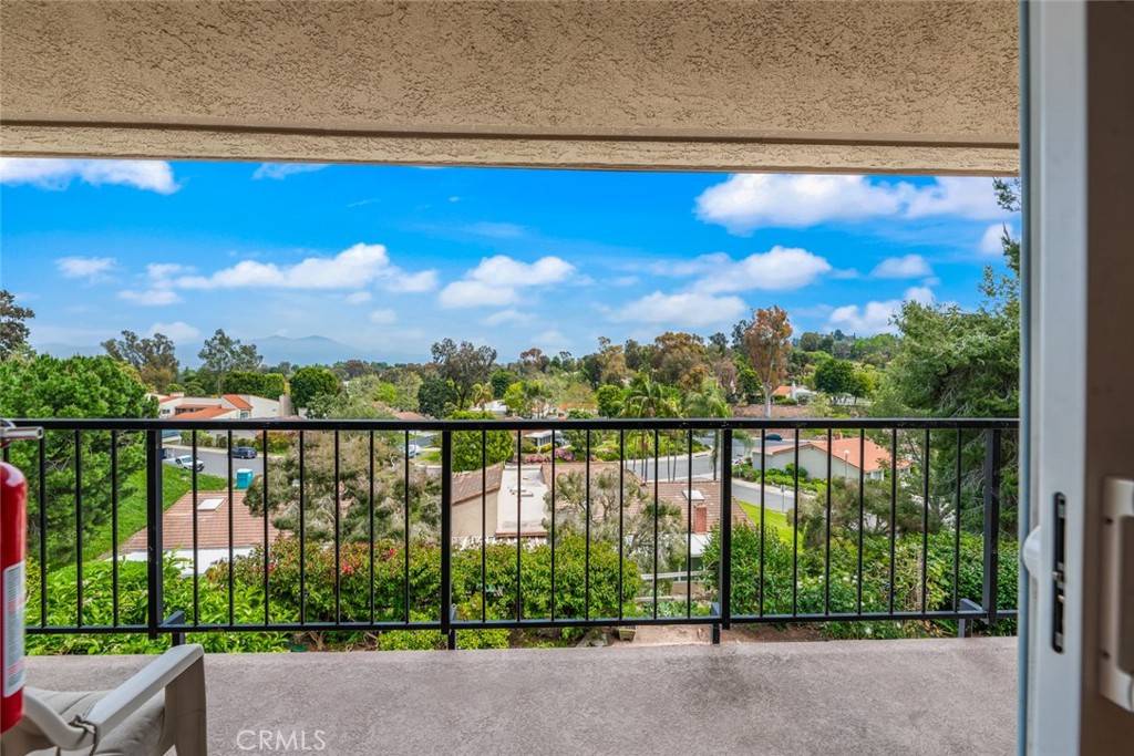 Laguna Woods, CA 92637,3359 Monte Hermoso #P