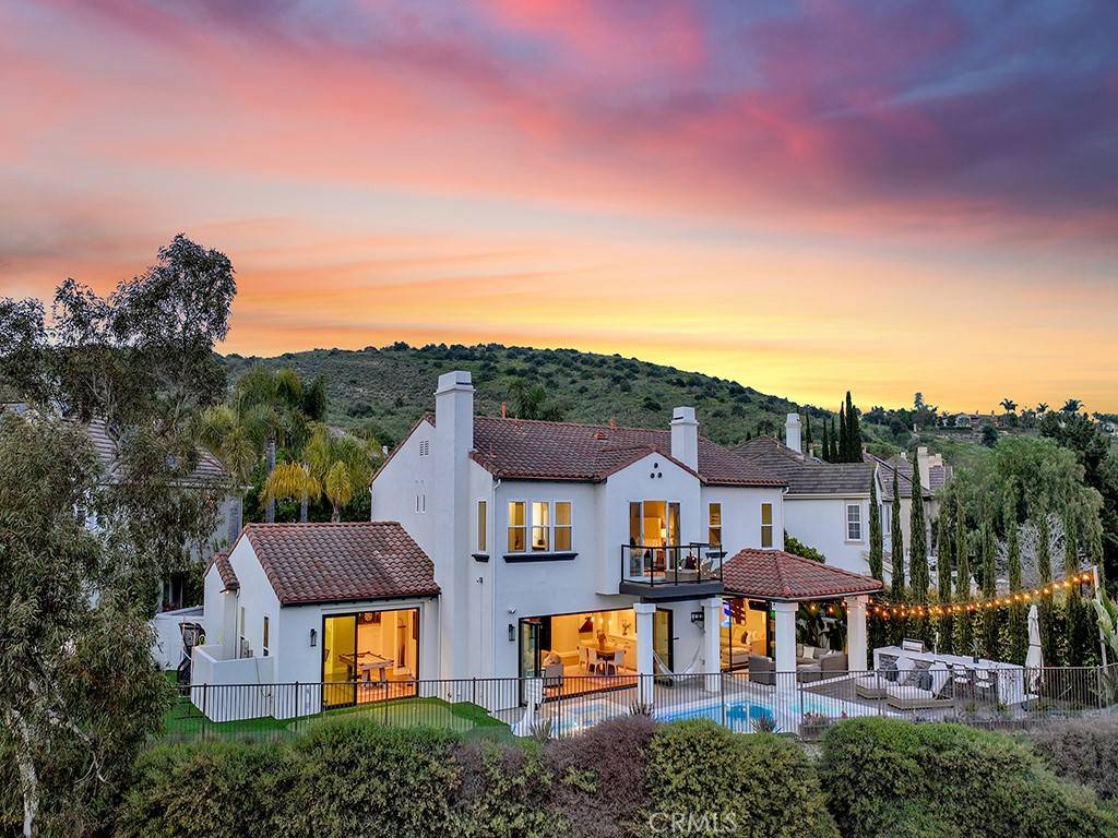 San Clemente, CA 92673,400 Camino Bandera
