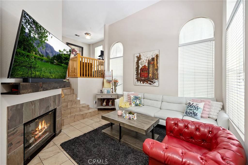 Aliso Viejo, CA 92656,27 Tulare DR
