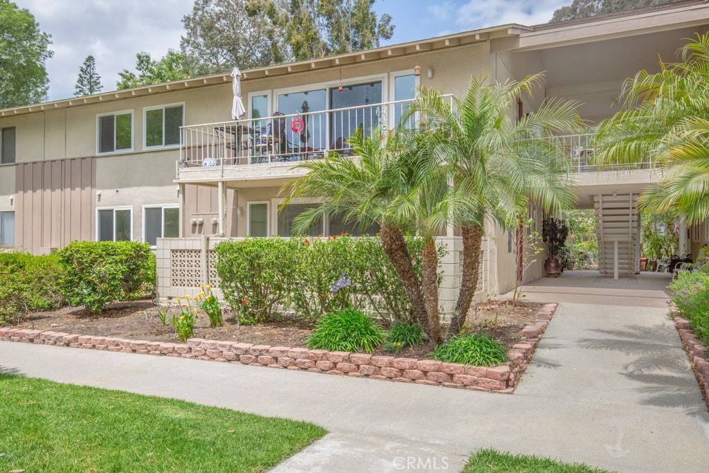 Laguna Woods, CA 92637,95 E Calle Aragon