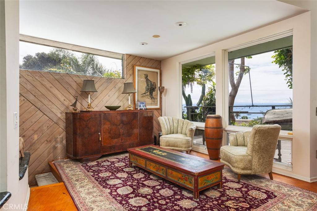 Laguna Beach, CA 92651,660 Virginia Park DR