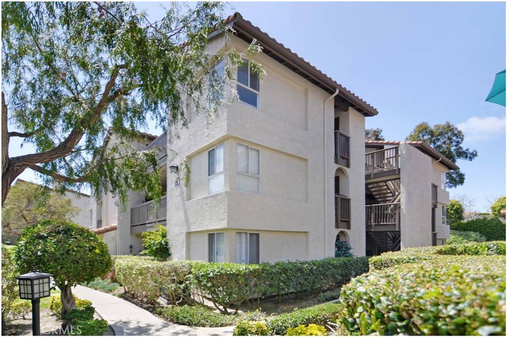 Dana Point, CA 92629,60 Corniche Drive #E