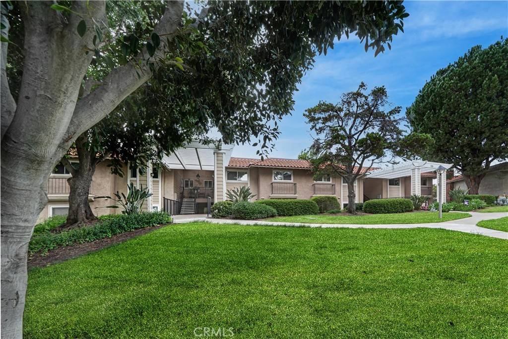 Laguna Woods, CA 92637,3123 Via Serena N #O