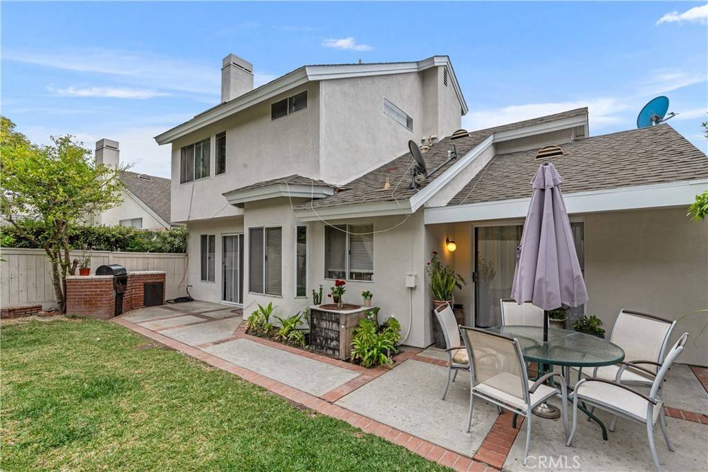 Aliso Viejo, CA 92656,15 Windflower