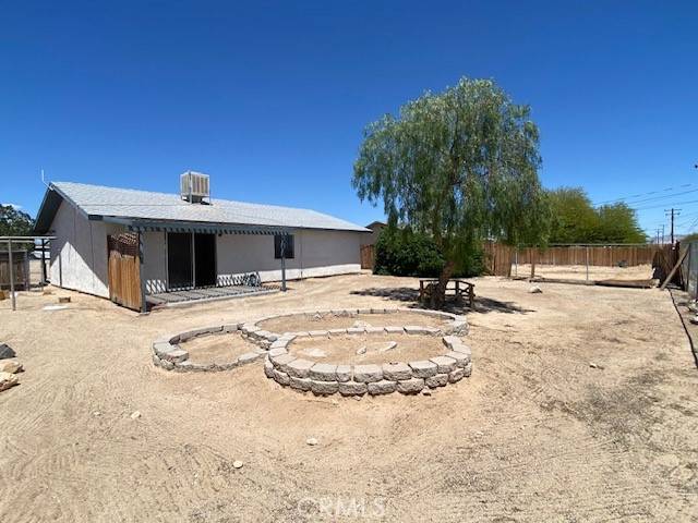 29 Palms, CA 92277,5675 Encelia DR