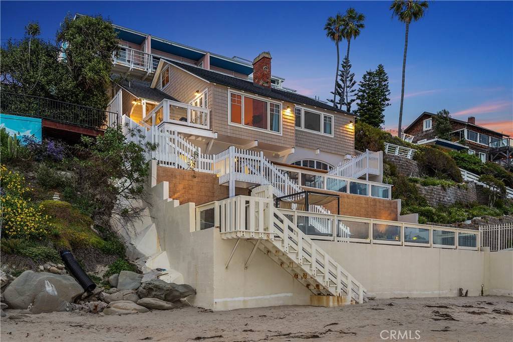 Laguna Beach, CA 92651,125 Saint Anns DR