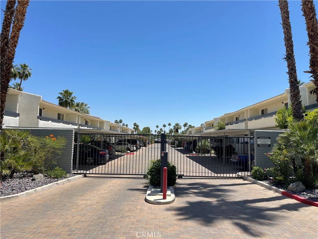 Palm Springs, CA 92264,1950 S Palm Canyon DR #120