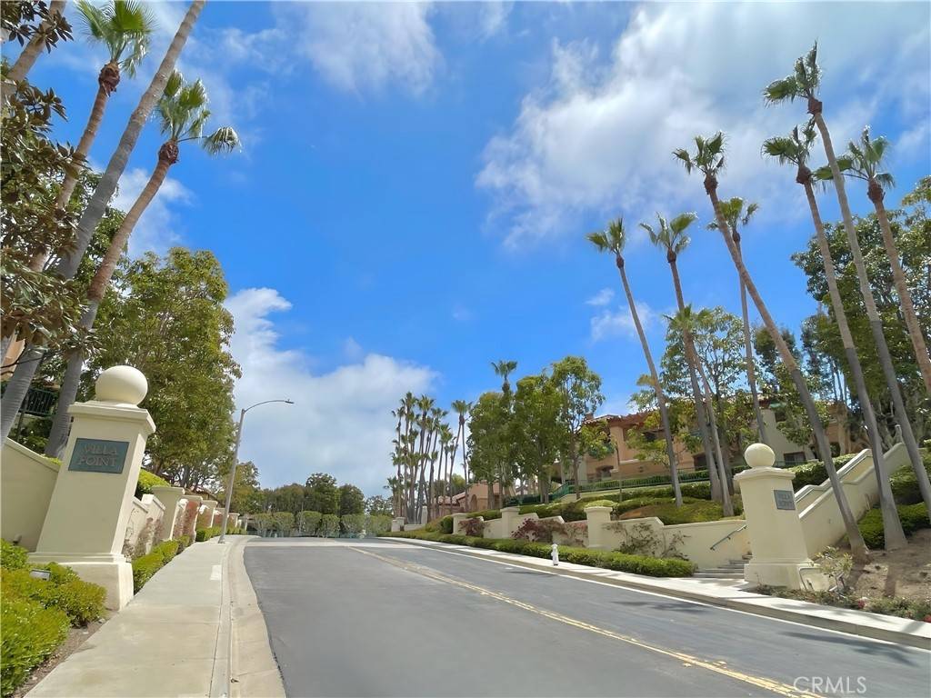 Newport Beach, CA 92660,16 Villa Point DR