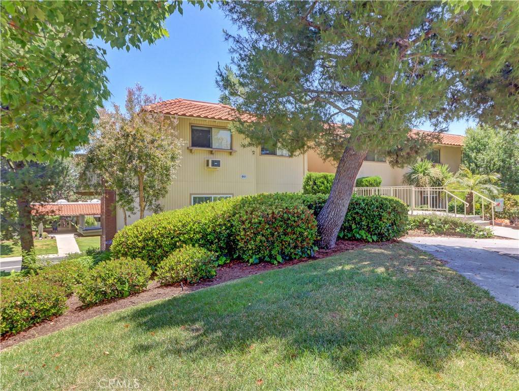 Laguna Woods, CA 92637,861 Ronda Mendoza #A