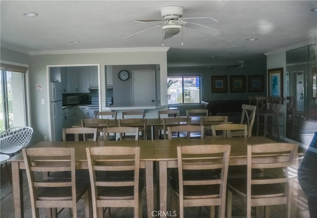 Huntington Beach, CA 92648,711 Pacific Coast HWY #323