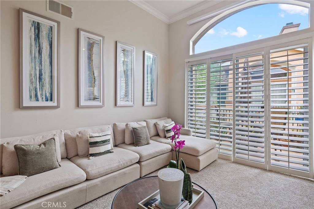 Irvine, CA 92606,2702 Ladrillo Aisle #45
