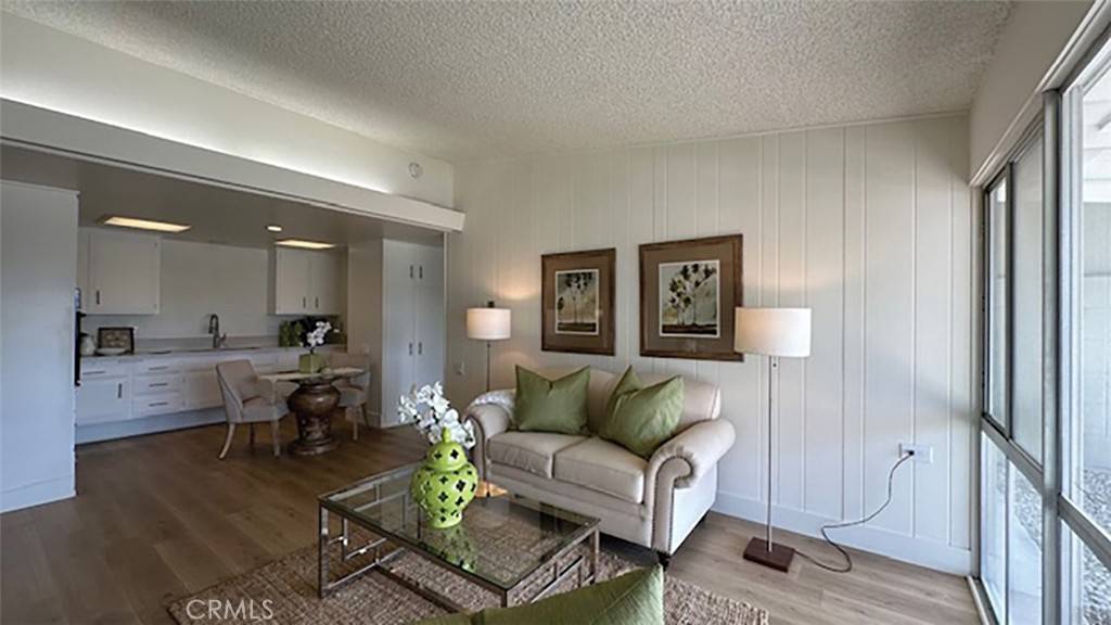 Seal Beach, CA 90740,13902 Thunderbird #8J
