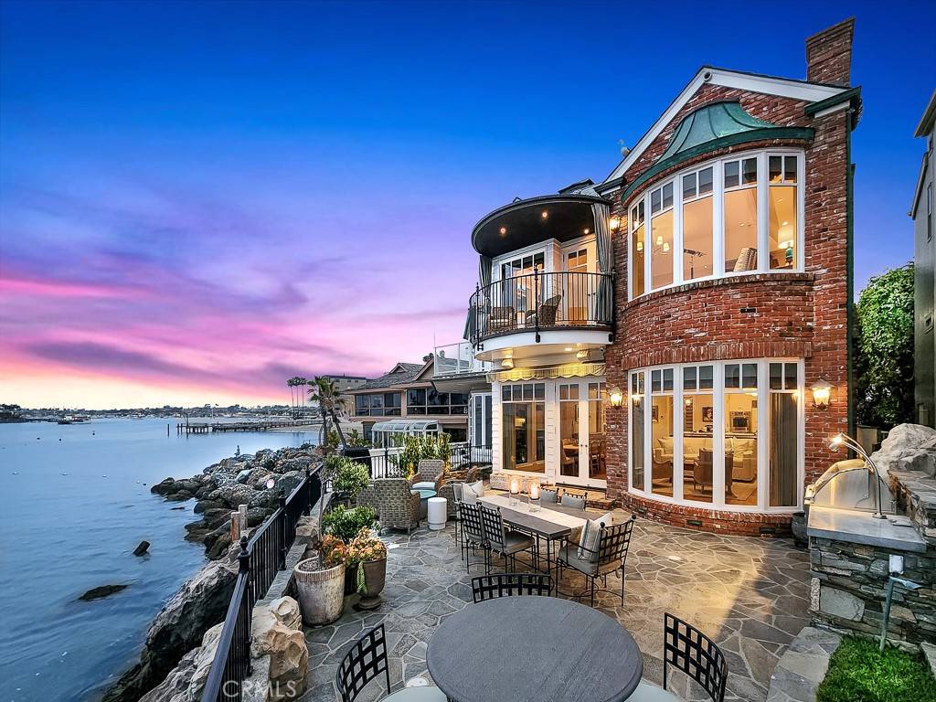 Corona Del Mar, CA 92625,2719 Shell ST