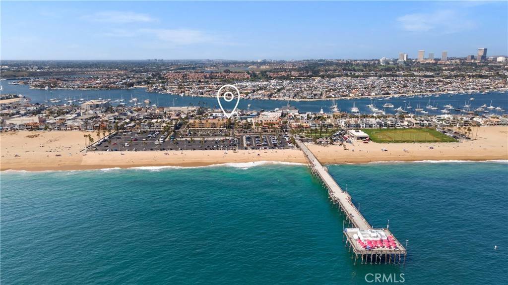 Newport Beach, CA 92661,615 E Balboa BLVD #A