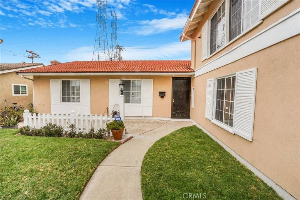 Fountain Valley, CA 92708,17475 Santa Lucia ST