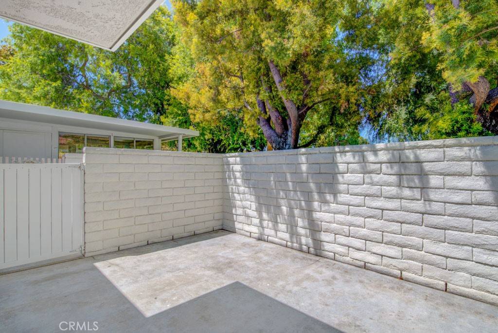 Laguna Woods, CA 92637,2243 Via Puerta #G