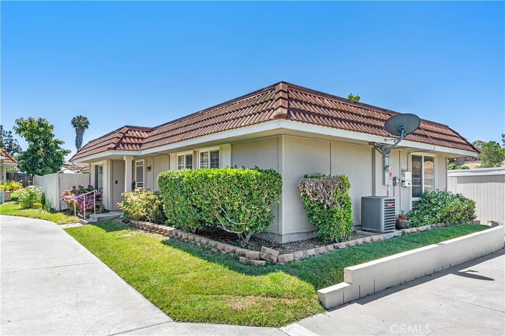 Aliso Viejo, CA 92656,23411 El Reposa