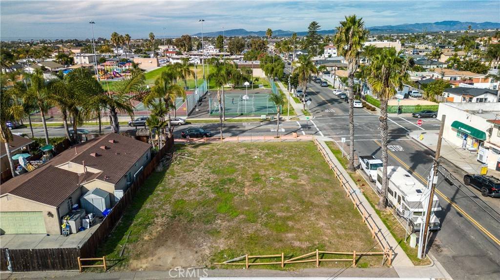 Oceanside, CA 92058,415 Bush St