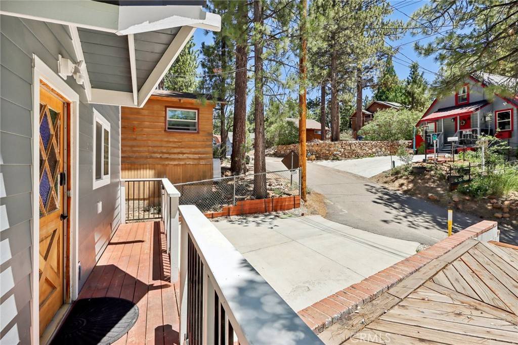 Big Bear Lake, CA 92315,436 Dixie LN