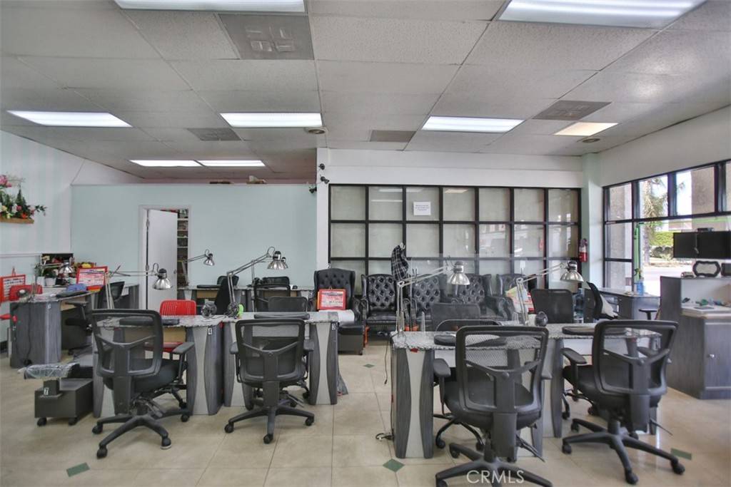 Maywood, CA 90720,5924 Atlantic BLVD