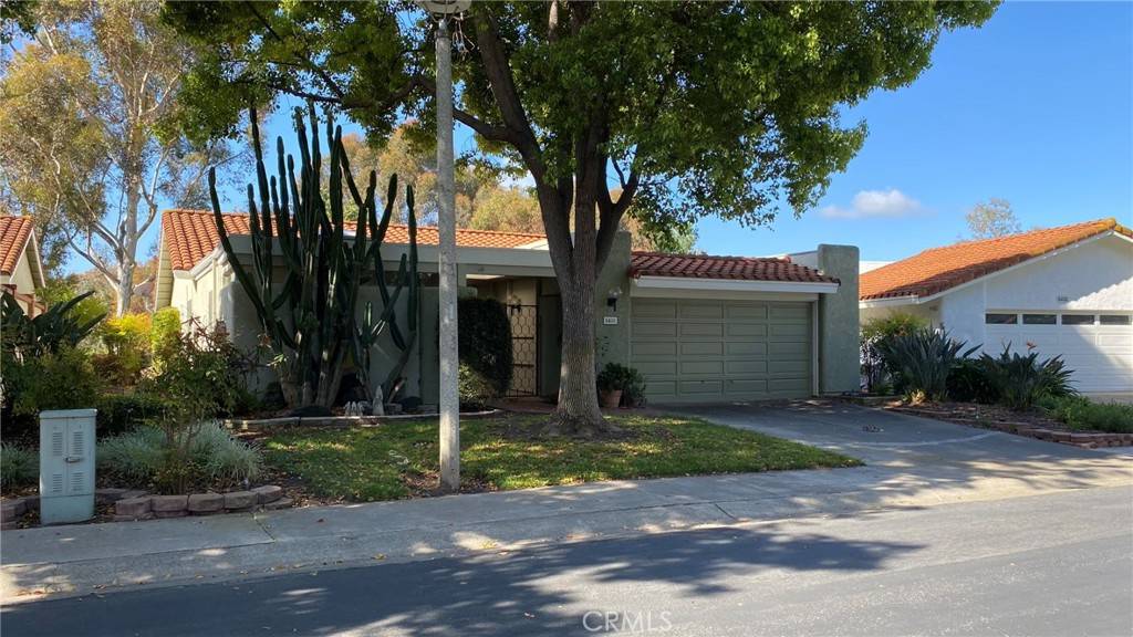 Laguna Woods, CA 92637,5451 Calle Pico #A