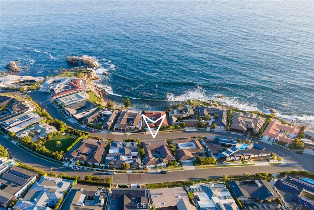 Corona Del Mar, CA 92625,4519 Camden DR