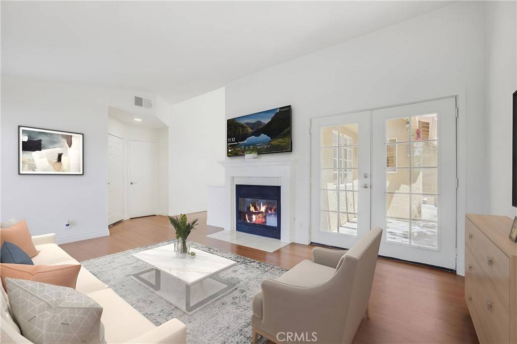 Yorba Linda, CA 92887,5460 Copper Canyon RD #4E