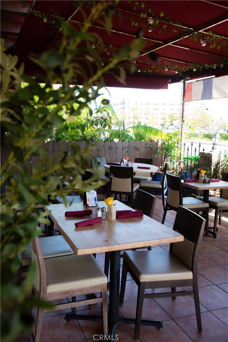 Huntington Beach, CA 92647,7561 Center AVE #37
