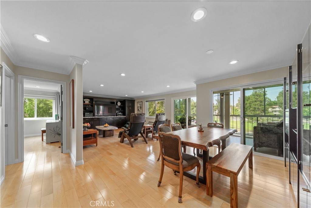 Laguna Woods, CA 92637,2355 Via Mariposa W #2A