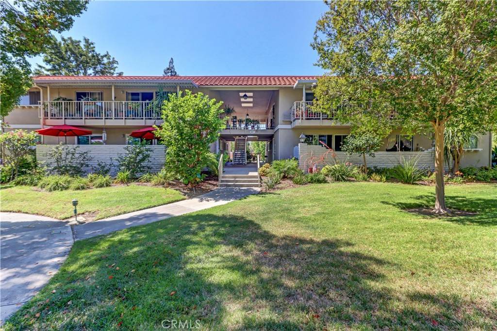 Laguna Woods, CA 92637,827 Via Alhambra #A